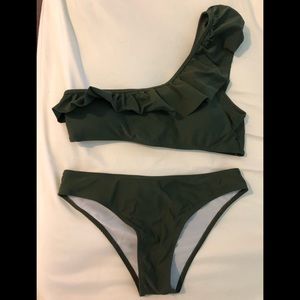 NEW! XL- will fit size 8 ruffle green bikini